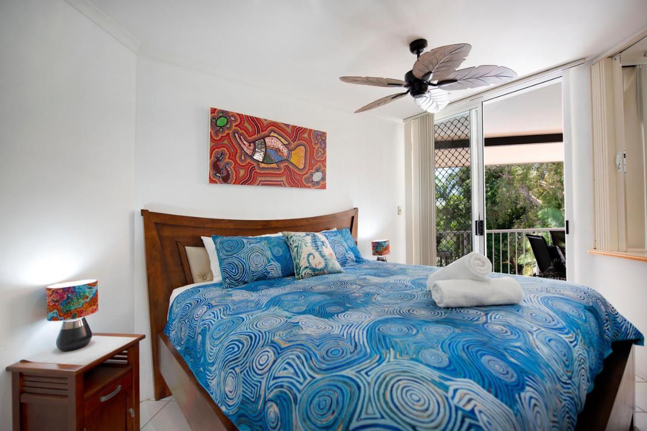 Golden Sands Beachfront Resort Yorkeys Knob Extérieur photo
