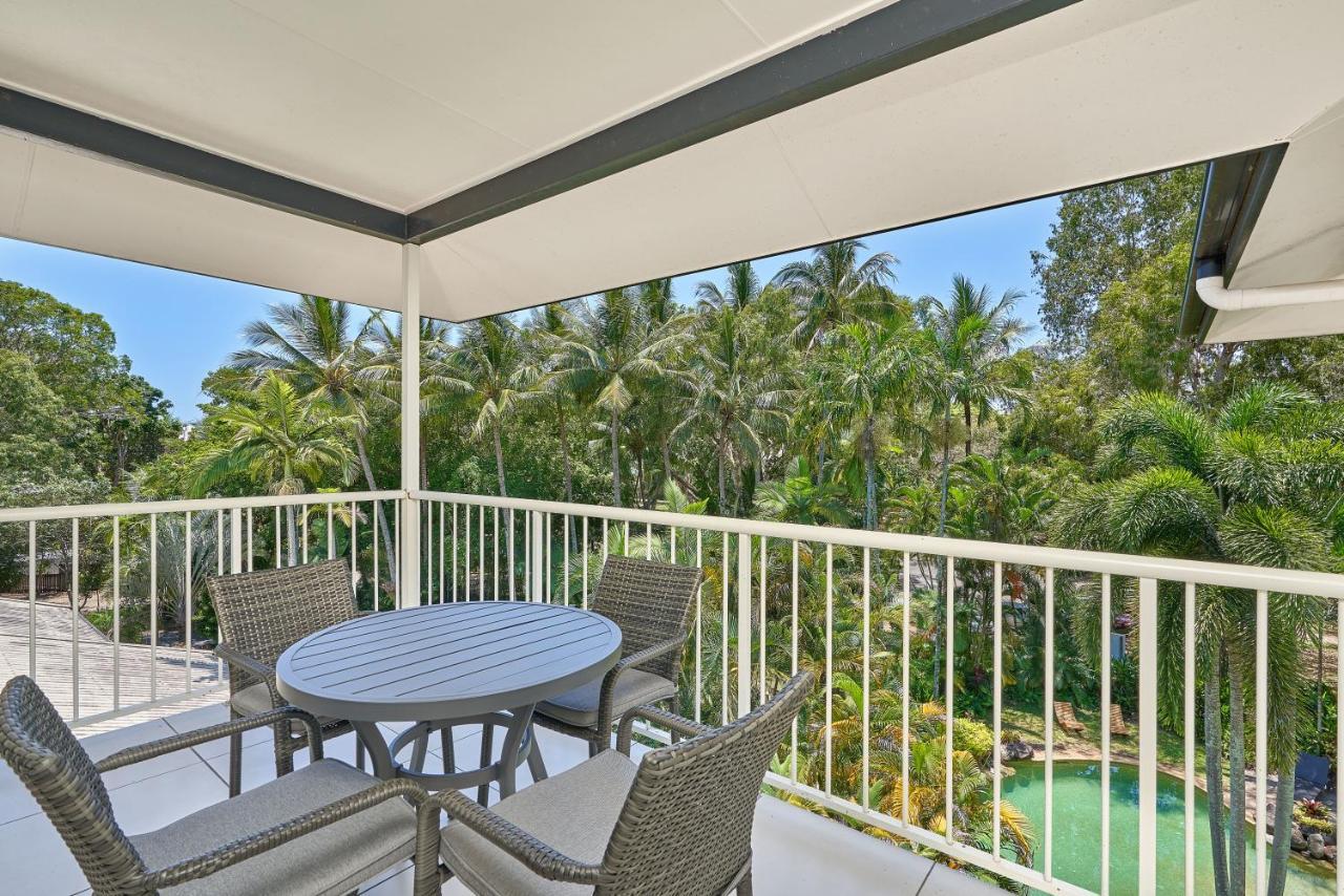 Golden Sands Beachfront Resort Yorkeys Knob Extérieur photo
